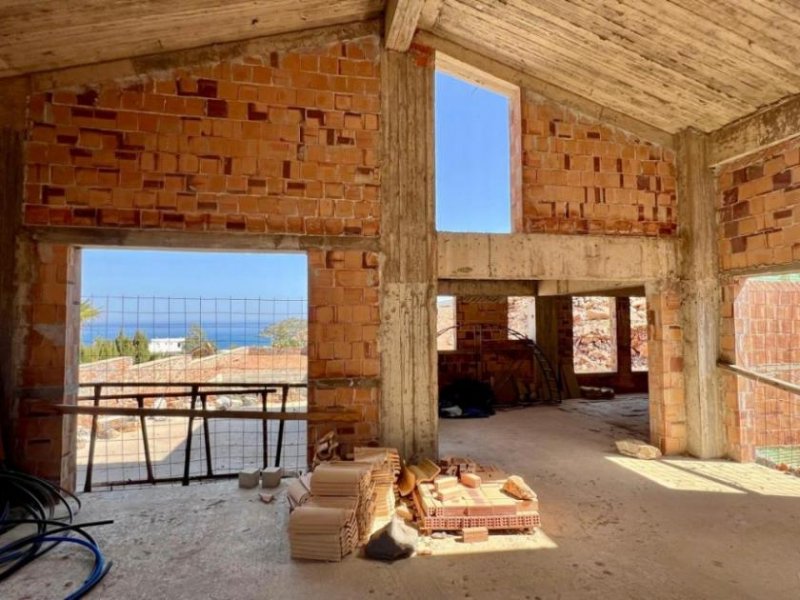 Plaka bei Elounda Kreta, Plaka Elounda: Unfertige Villa mit Pool und Meerblick Haus kaufen